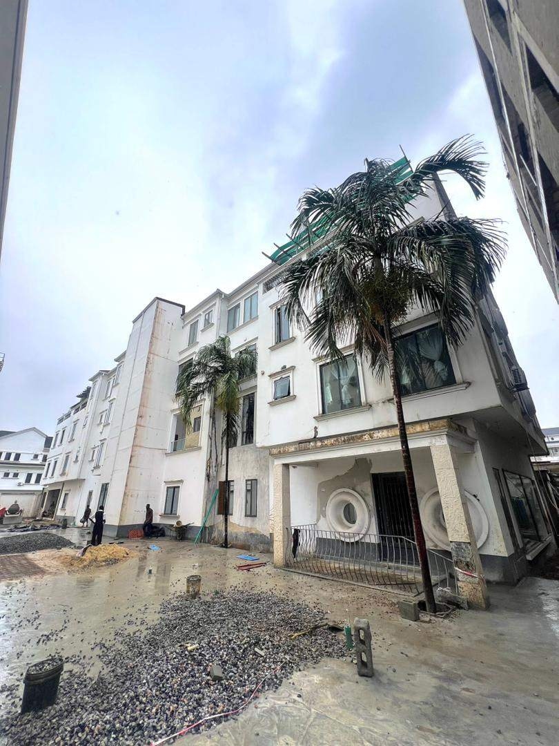 3-Bedroom Waterfront Apartment with BQ
